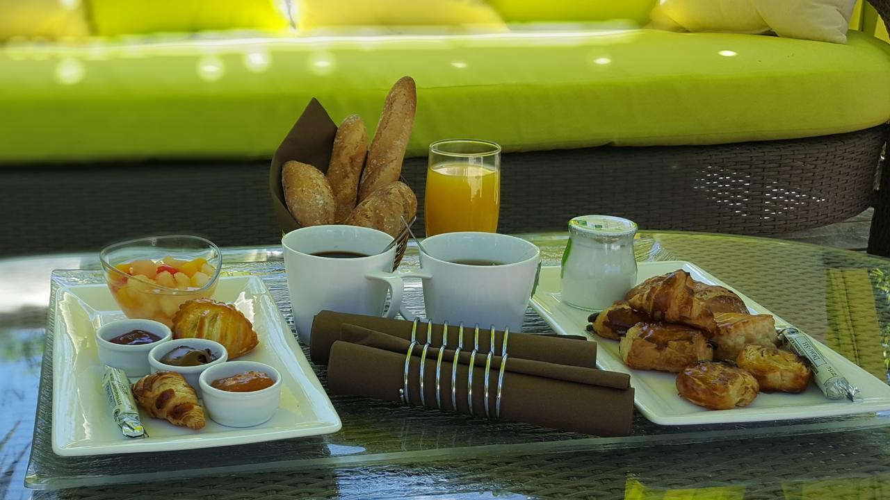 L'Eveil Des Sens Hotel Châteauneuf-le-Rouge Zewnętrze zdjęcie